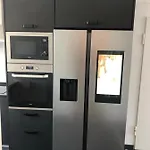 Apartamento Com 3 Quartos E Jacuzzi Em Um Dos Quartos